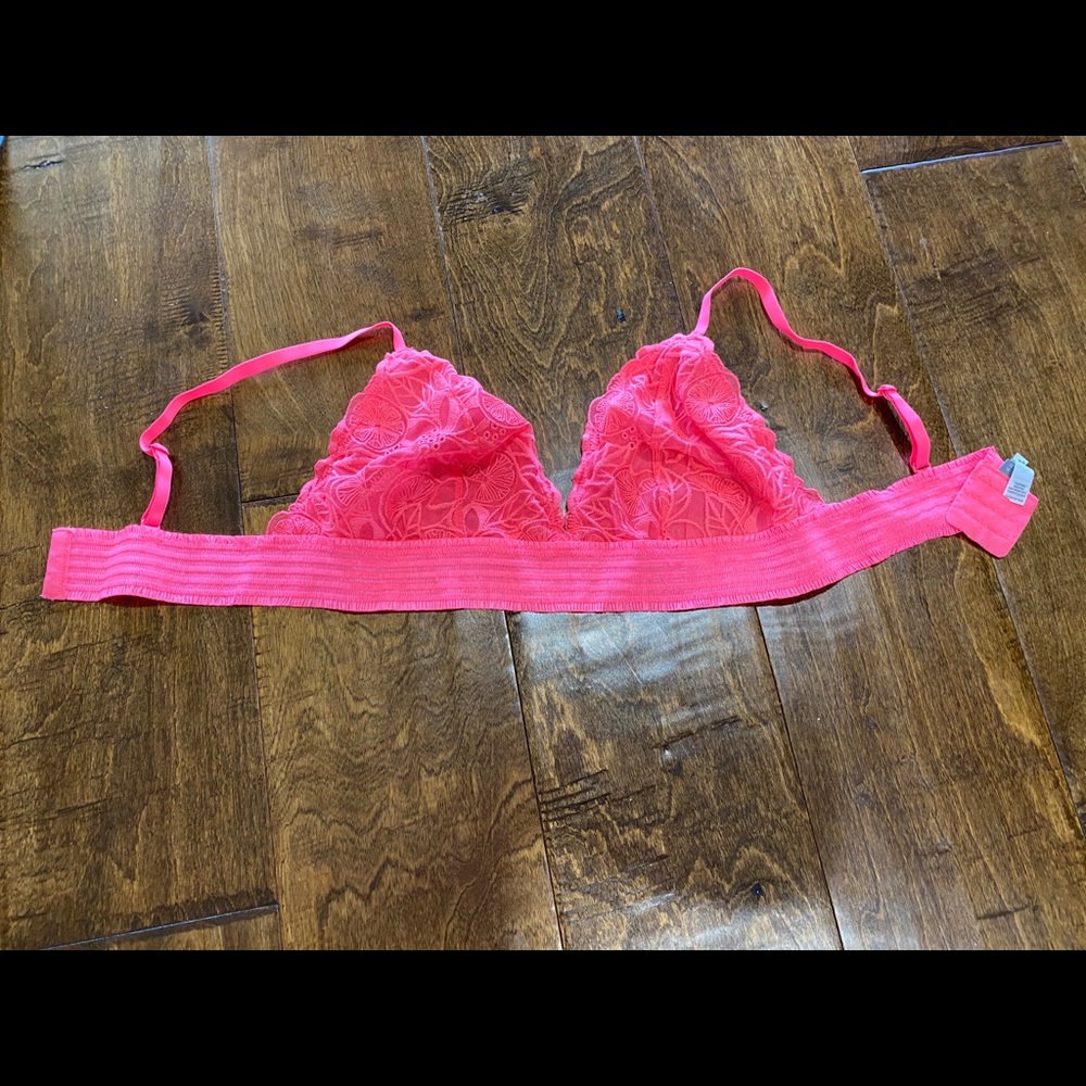 American Eagle bralette